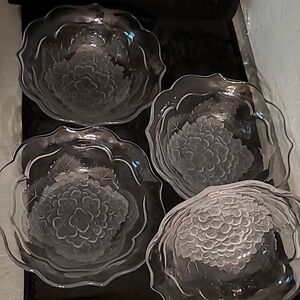 Set of 4 Vintage Glass Dessert Bowls